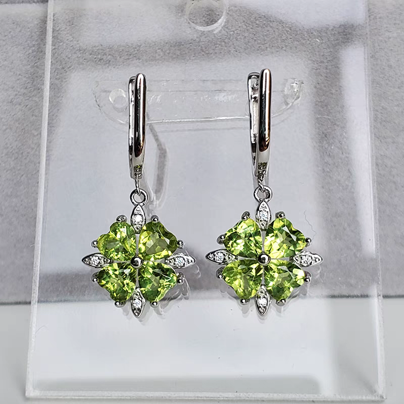 Sterling Silver S925 Natural Peridot Gemstone Four-leaf Clover Earrings